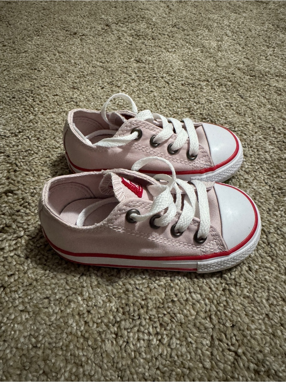 Toddler Girl’s Size 6 Infant Converse CTAS OX in Barely Rose Shoes